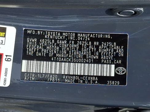 Used 2025 Toyota Camry LE FWD image 28