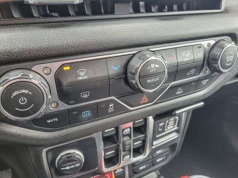 Used 2025 Jeep Wrangler Unlimited Sport S 4xe image 15