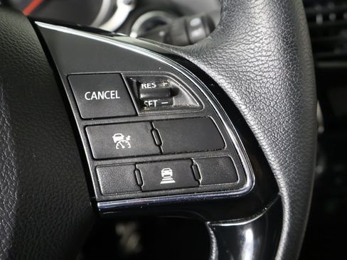 Used 2024 Mitsubishi Eclipse Cross SE image 40