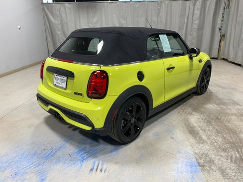 Used 2023 MINI Cooper S image 13