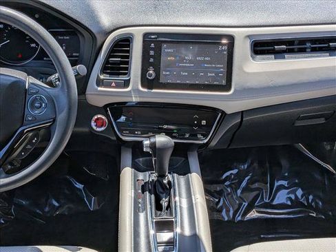 Used 2019 Honda HR-V EX image 12