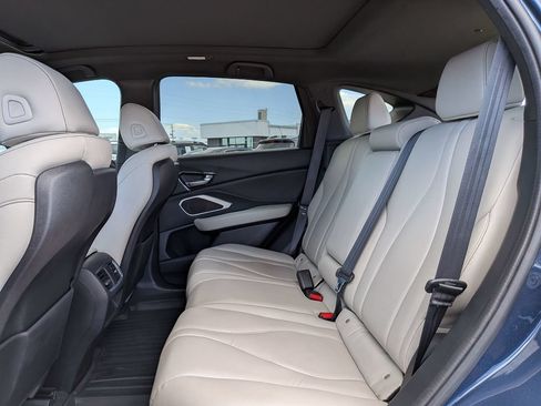 Used 2025 Acura RDX SH-AWD image 35