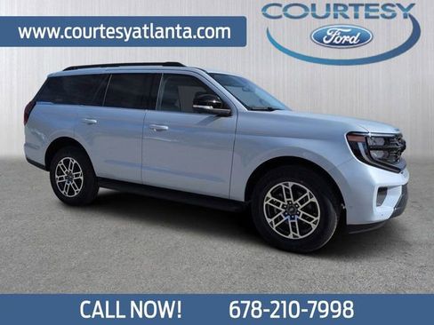 New 2025 Ford Expedition Active image 1