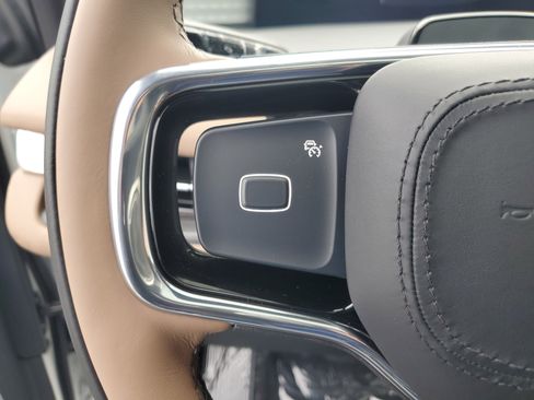 New 2025 Lincoln Navigator L Black Label image 17
