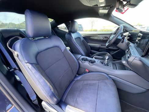 Used 2024 Ford Mustang Dark Horse image 30