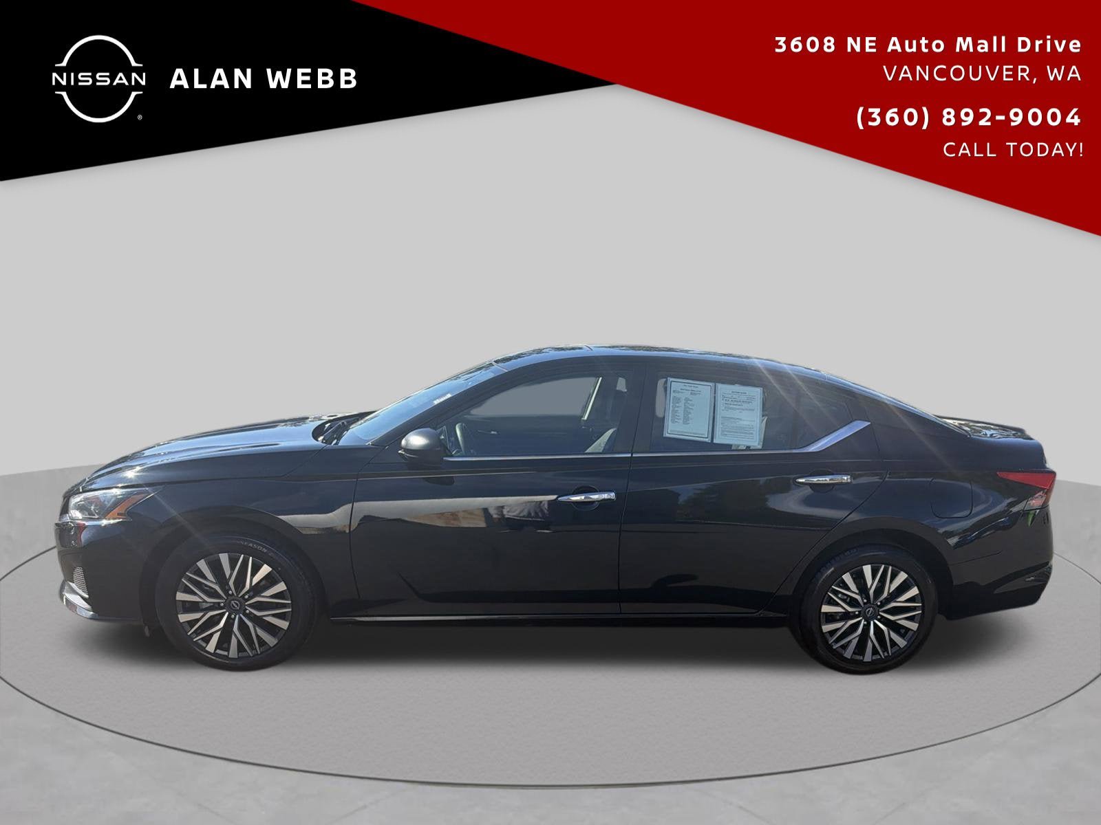 Used 2024 Nissan Altima 2.5 SV AWD/4WD image 6