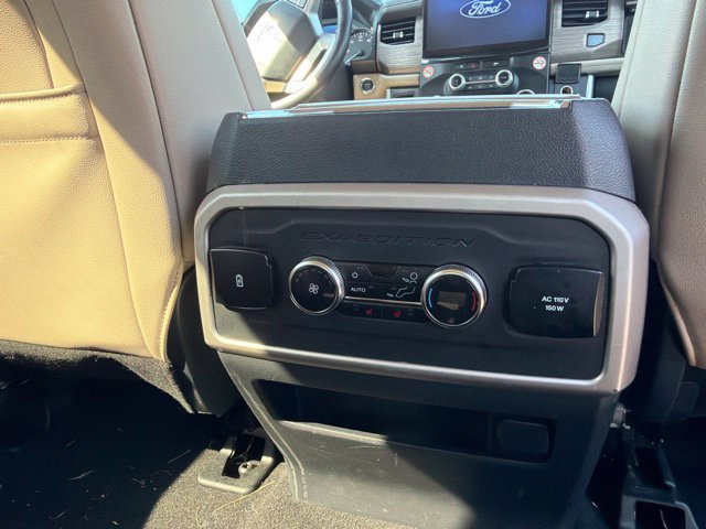 Used 2024 Ford Expedition Limited RWD image 37