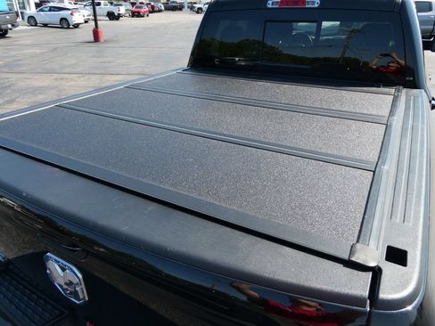 Used 2021 RAM 1500 Big Horn AWD/4WD image 16
