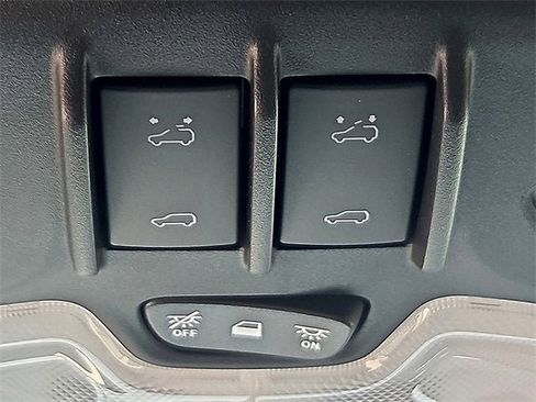 New 2026 Chevrolet Colorado ZR2 w/ ZR2 Bison Edition image 22