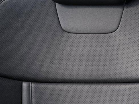 New 2026 Hyundai Tucson Limited image 17