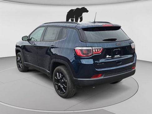 New 2026 Jeep Compass Latitude AWD/4WD image 5