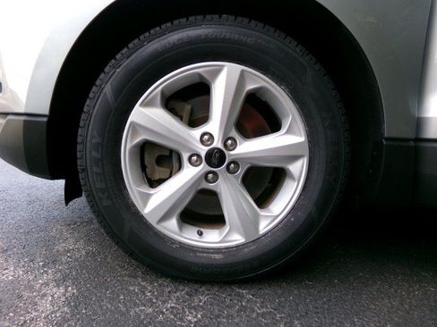 Used 2023 Ford Edge SE AWD/4WD image 22