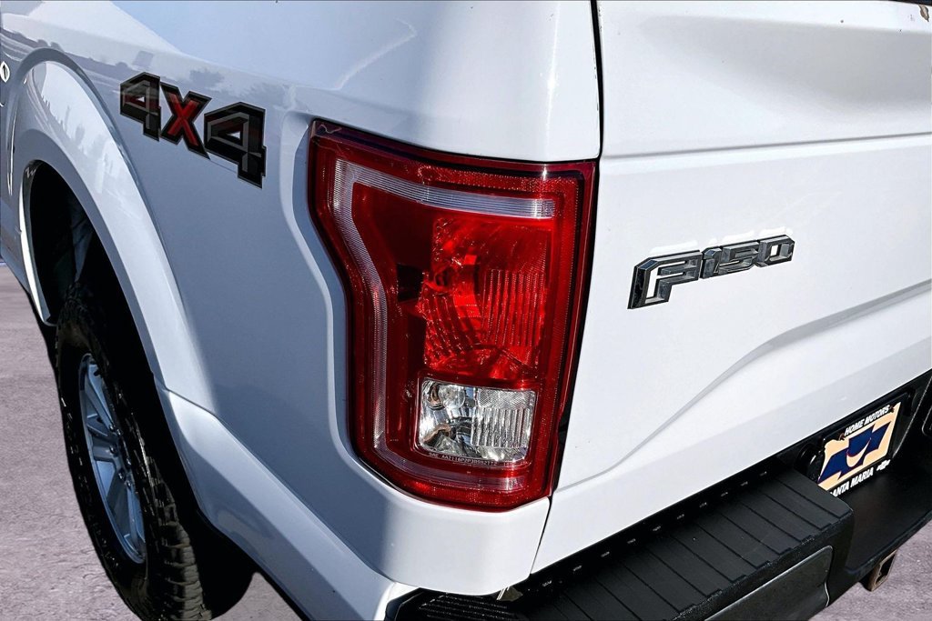 Used 2016 Ford F150 XLT AWD/4WD image 26