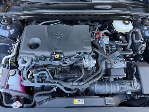 Used 2025 Toyota Camry LE image 25