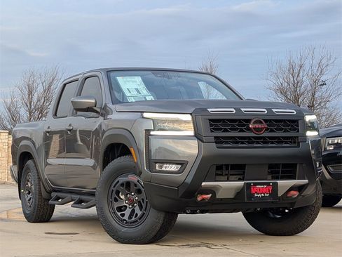 New 2026 Nissan Frontier Pro-X image 2