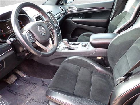 Used 2017 Jeep Grand Cherokee Trailhawk w/ Trailhawk Luxury Group image 12