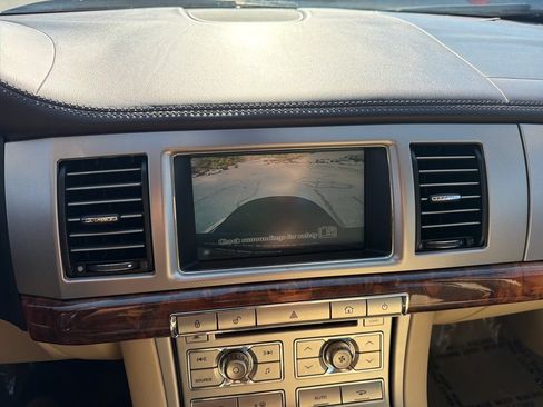 Used 2009 Jaguar XF Supercharged RWD image 36