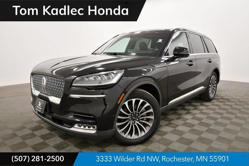 Used 2021 Lincoln Aviator Reserve AWD/4WD image 1