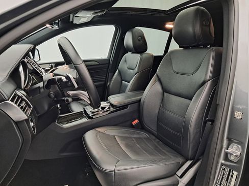 Used 2019 Mercedes-Benz GLE 43 AMG 4MATIC Coupe image 10