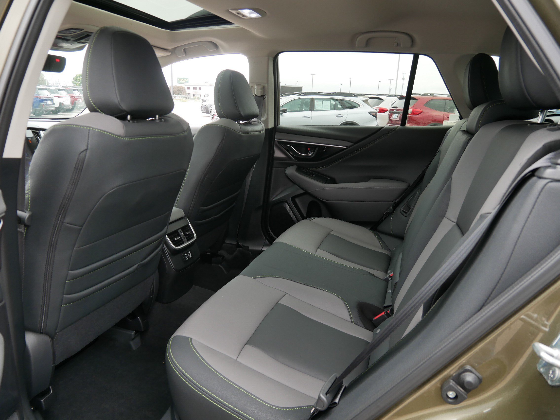 Certified 2025 Subaru Outback Onyx Edition AWD/4WD image 24
