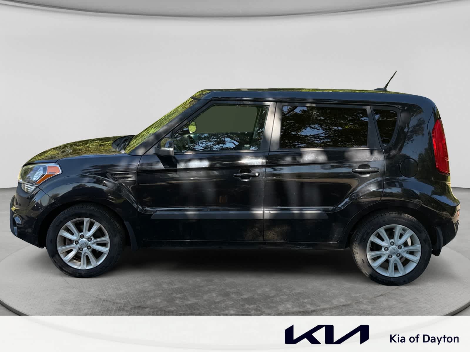 Used 2013 Kia Soul + w/ Audio Pkg FWD image 7