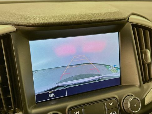 Used 2024 GMC Terrain SLT image 23