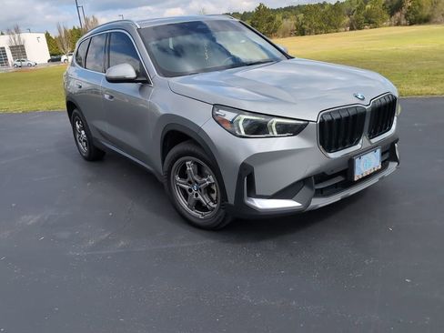 Used 2023 BMW X1 xDrive28i w/ Convenience Package image 1