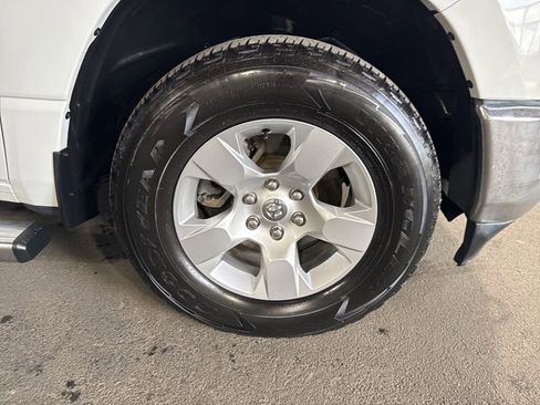 Used 2022 RAM 1500 Big Horn image 7