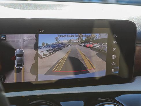 Used 2022 Mercedes-Benz A 220 image 31