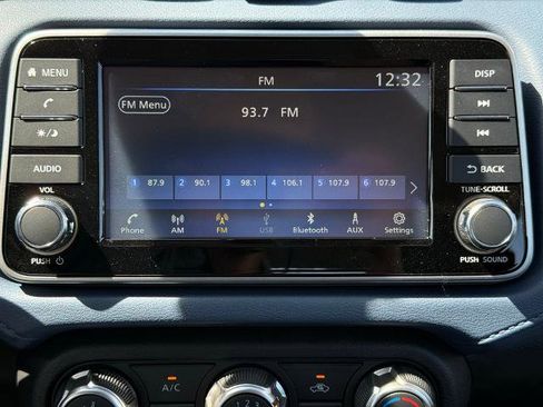 New 2025 Nissan Versa SV w/ Trunk Package image 27