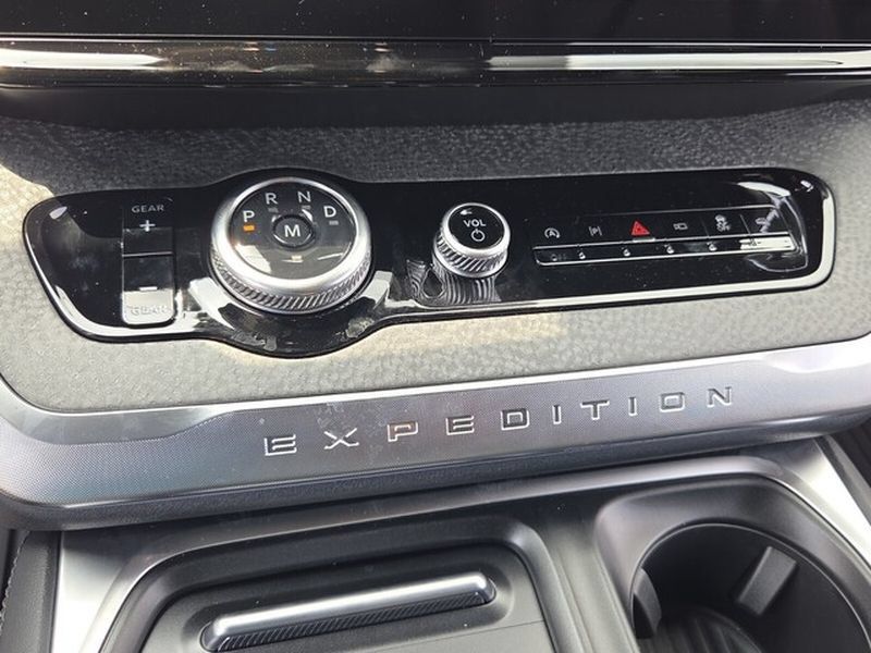 New 2026 Ford Expedition Tremor AWD/4WD image 20
