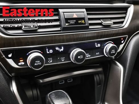 Used 2022 Honda Accord EX-L image 18