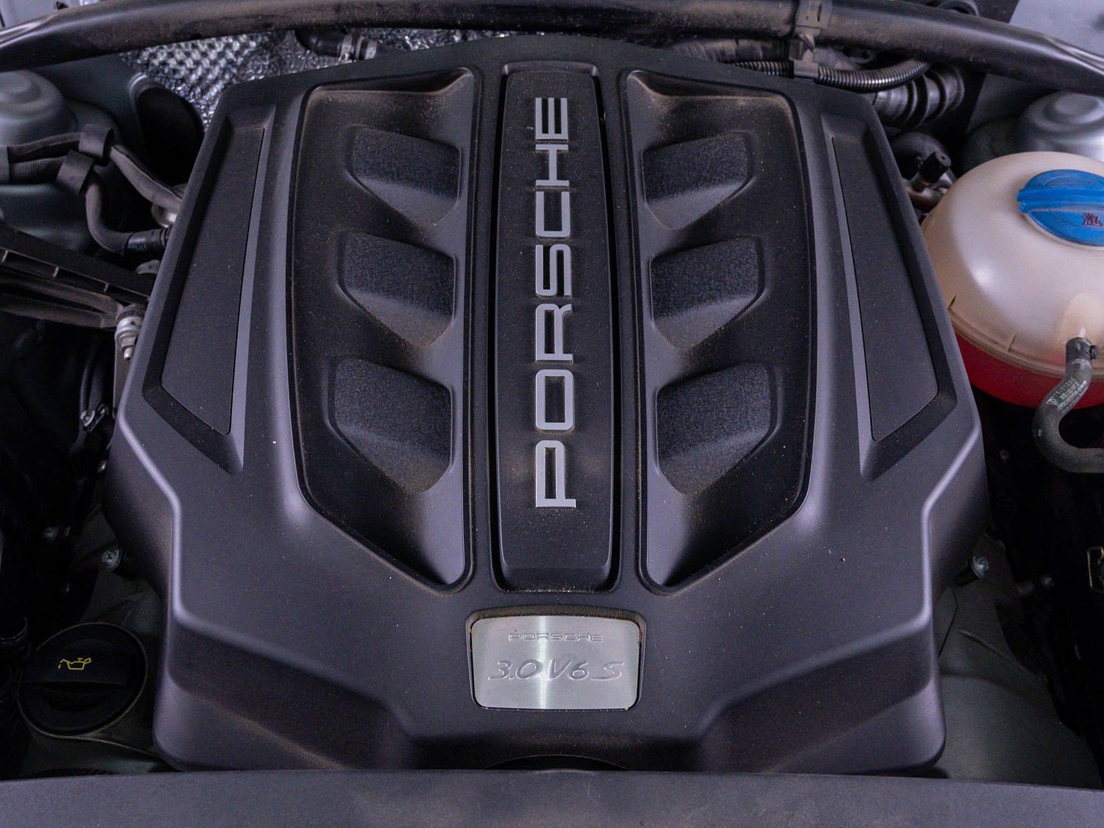 Used 2018 Porsche Macan S AWD/4WD image 7