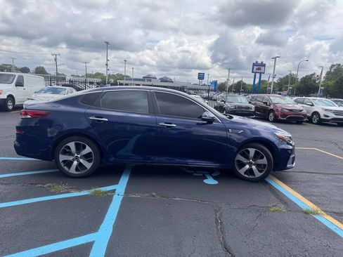 Used 2020 Kia Optima S image 32
