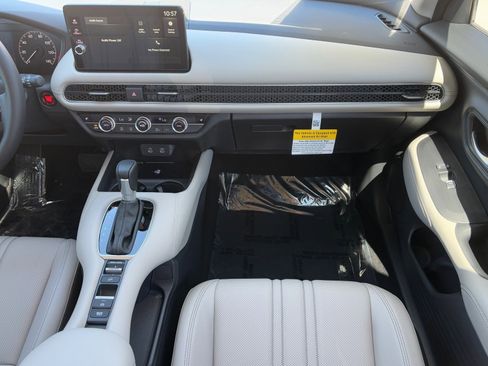 New 2026 Honda HR-V EX-L image 16