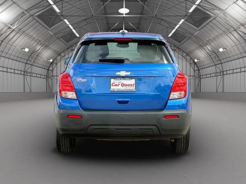 Used 2016 Chevrolet Trax LS w/ LPO, Cargo Package AWD/4WD image 6