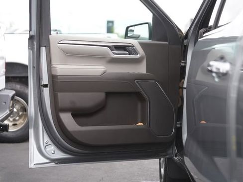 Used 2023 Chevrolet Silverado 1500 LTZ image 30