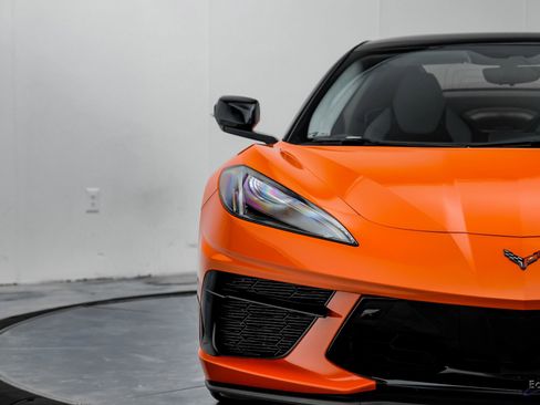 Used 2021 Chevrolet Corvette Stingray Premium Conv w/ Z51 Performance Package image 34