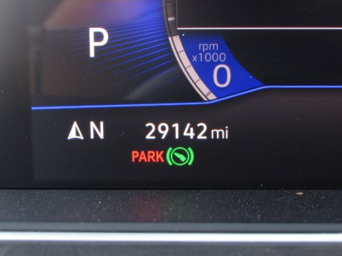 Used 2024 Volkswagen Tiguan Wolfsburg Edition image 29