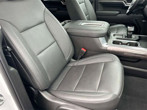 Used 2022 Chevrolet Silverado 1500 LTZ w/ LTZ Premium Package image 25