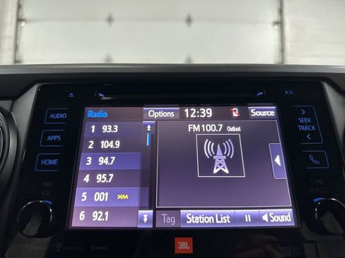 Used 2019 Toyota Tacoma TRD Off-Road image 30