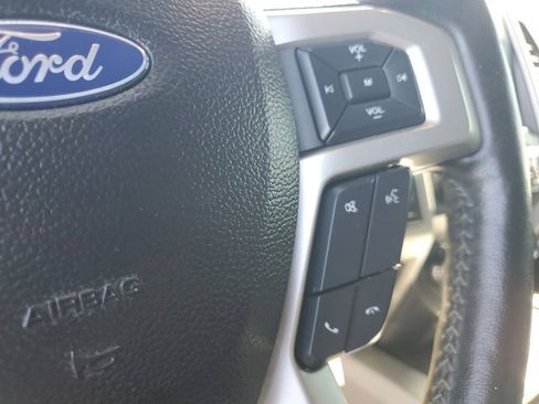 Used 2021 Ford F250 Lariat image 26