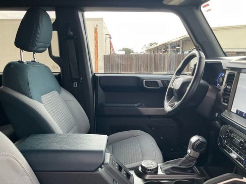 Used 2023 Ford Bronco Outer Banks image 39