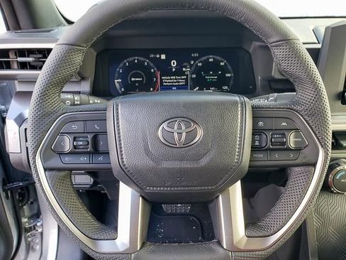 New 2026 Toyota Tacoma TRD Off-Road AWD/4WD image 17
