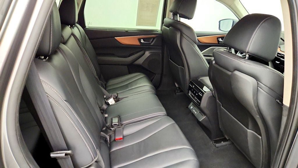 Used 2022 Acura MDX w/ Technology Package FWD image 24