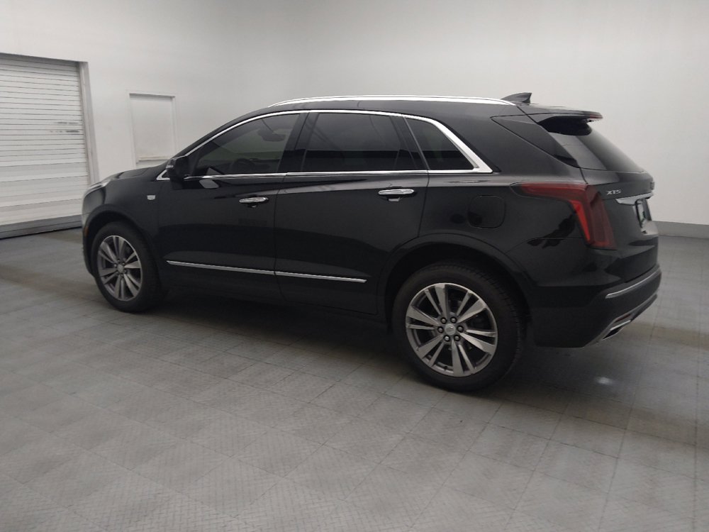 Used 2021 Cadillac XT5 Premium Luxury FWD image 3