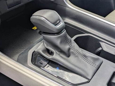 Used 2025 Toyota Grand Highlander FWD image 12