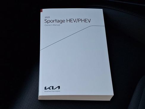 Used 2025 Kia Sportage SX Prestige AWD/4WD image 26