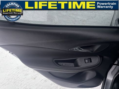 Used 2024 Buick Encore GX Preferred image 28