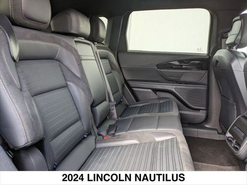 Used 2024 Lincoln Nautilus Reserve w/ Jet Appearance Package (87T) image 26
